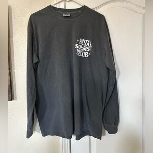 Long sleeve tee